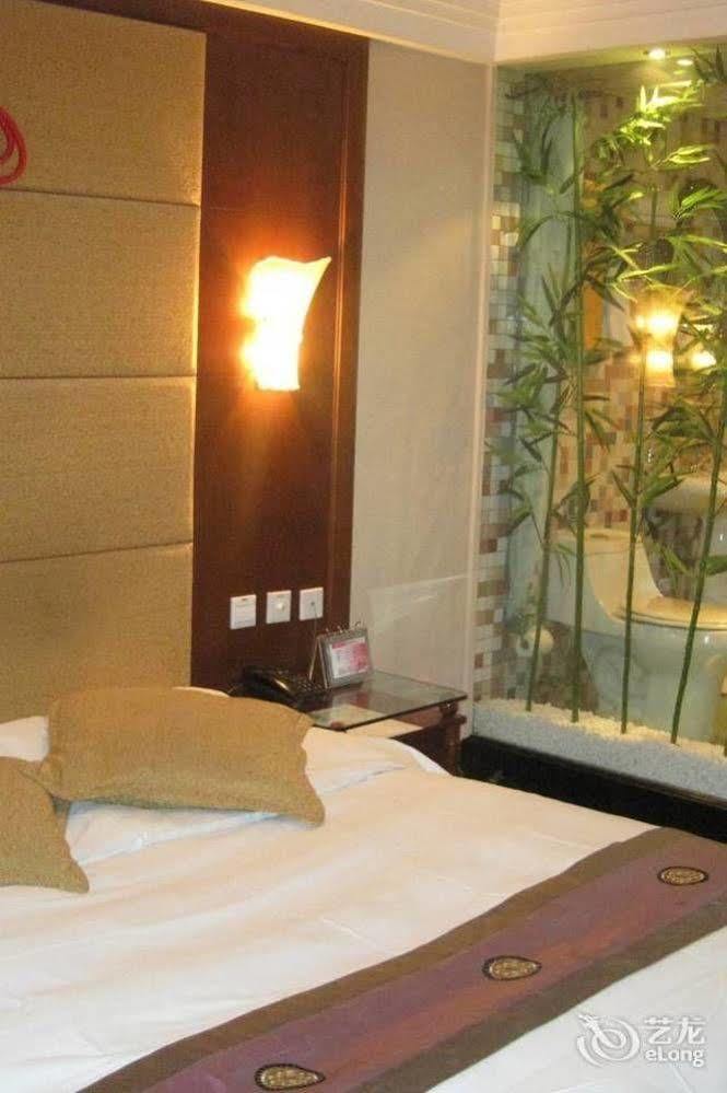 Tianzhi Hotel Harbin Exterior photo